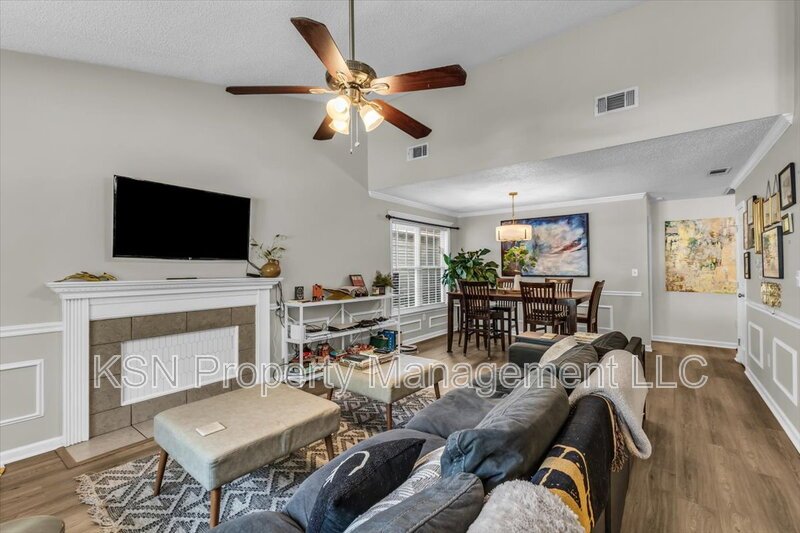 Three bedroom home with a great location and a fenced yard. property image
