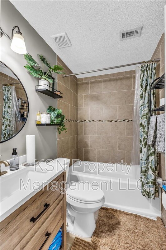 Three bedroom home with a great location and a fenced yard. property image